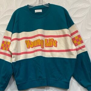 Young Life Women’s Checkered Crewneck Sweatshirt Size L
